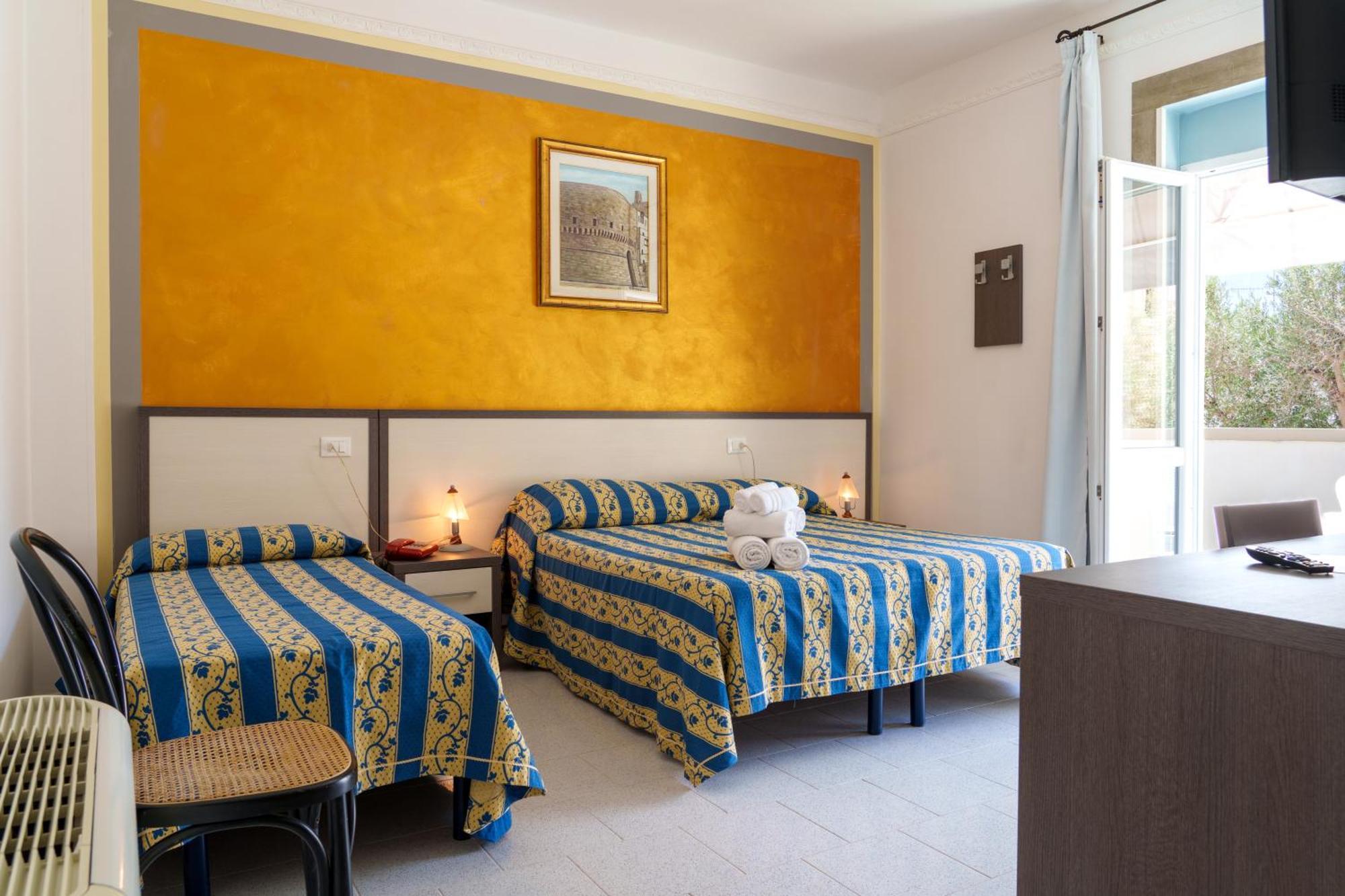 Hotel Le Macine Santa Cesarea Terme Exterior photo