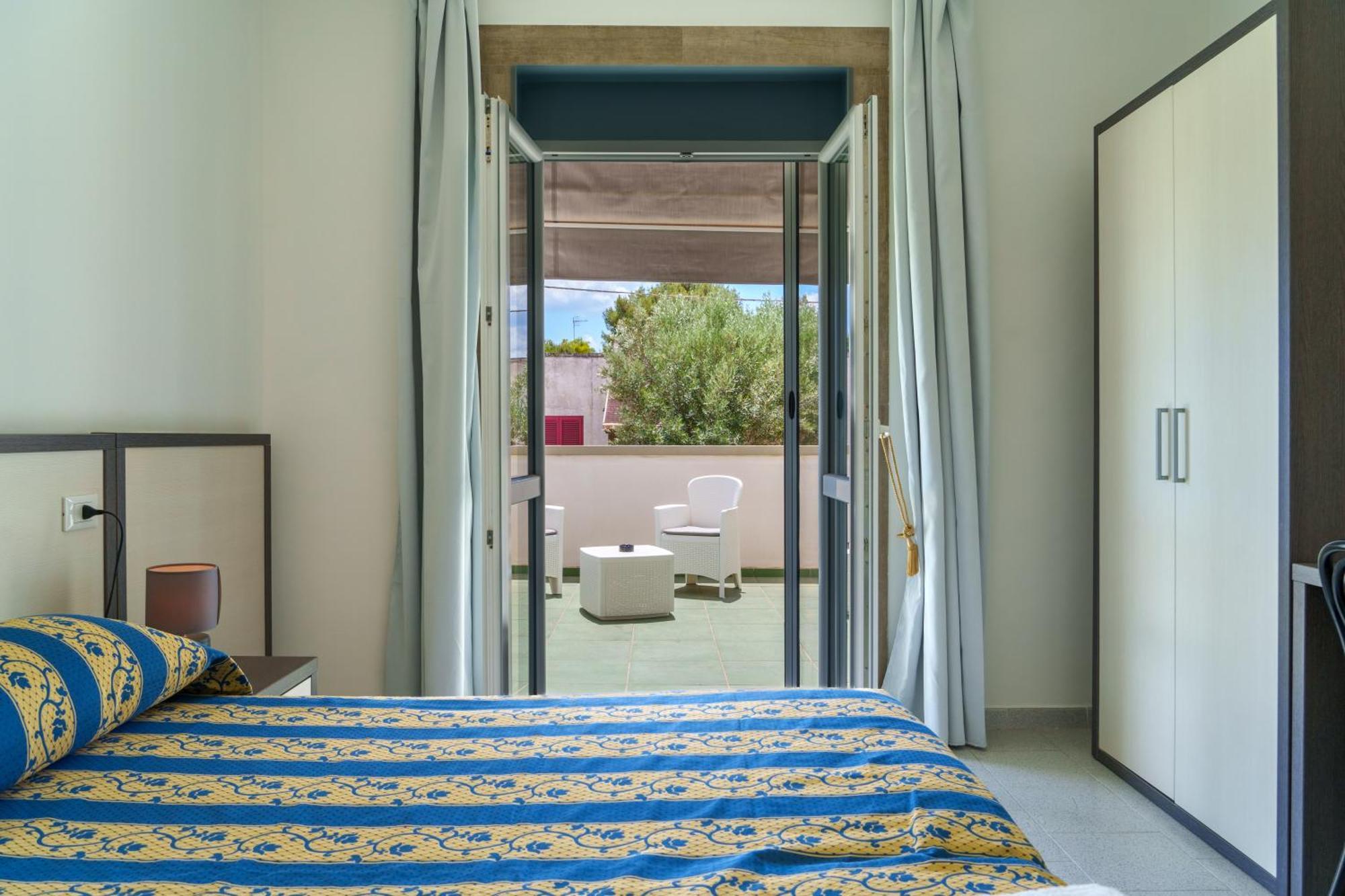 Hotel Le Macine Santa Cesarea Terme Exterior photo
